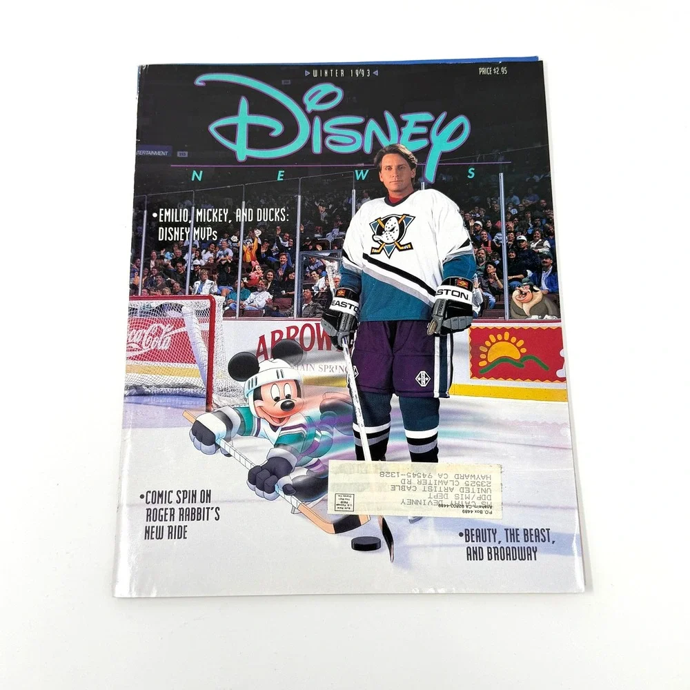 Disney News Magazine Lot 15 Issues 1990-1997 Mickey Aladdin Muppets Theme Parks